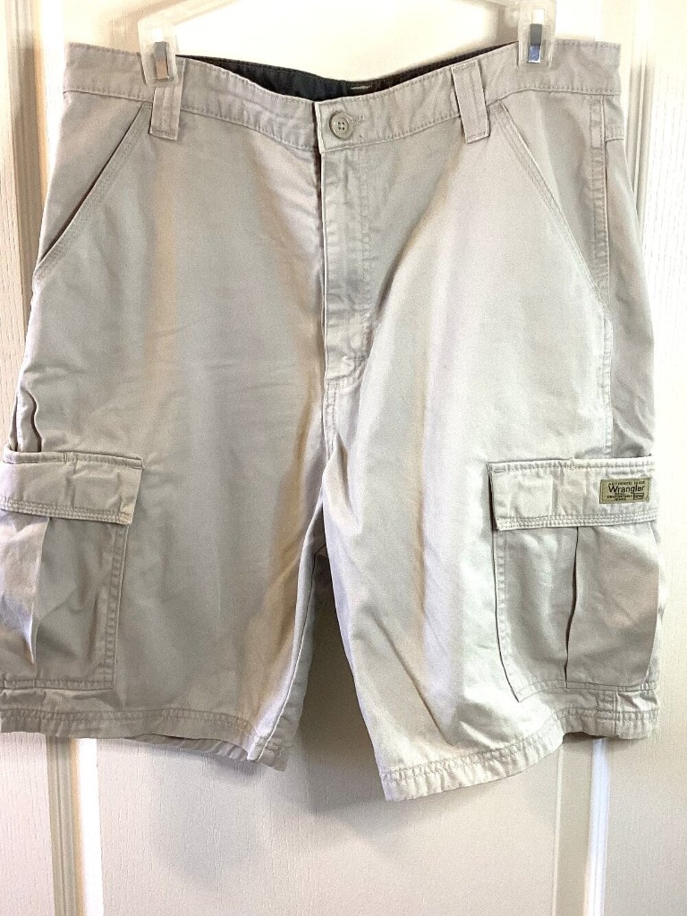 Men’s Wrangler Hero Cargo Cotton Shorts Size 33 Camping Walking